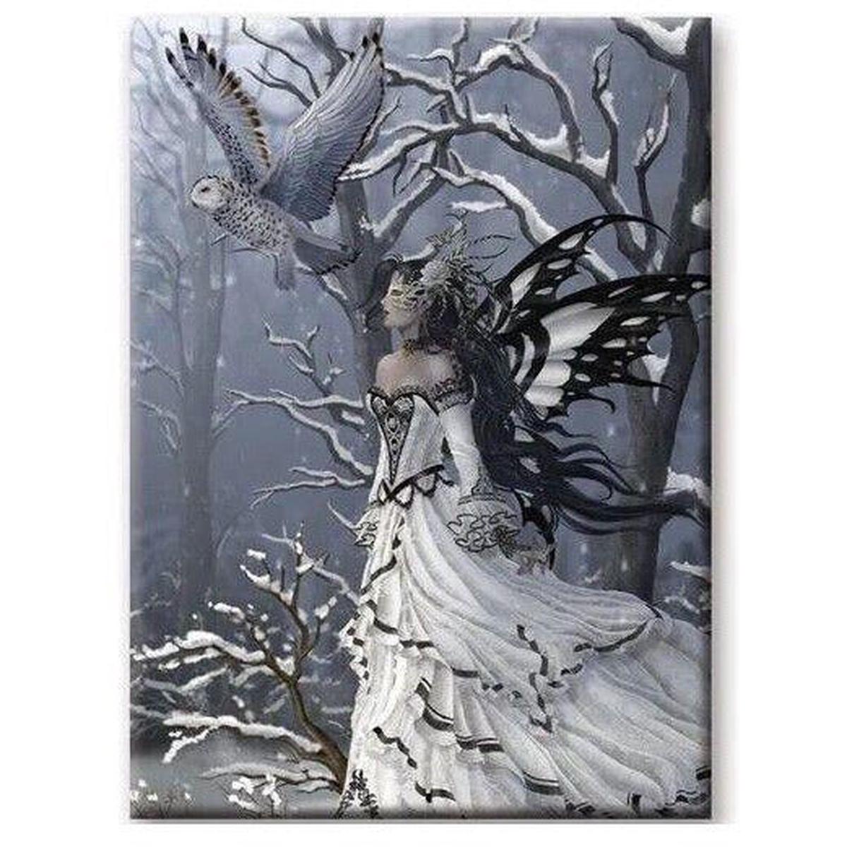 Imag Worlds Queen Owls Magnet